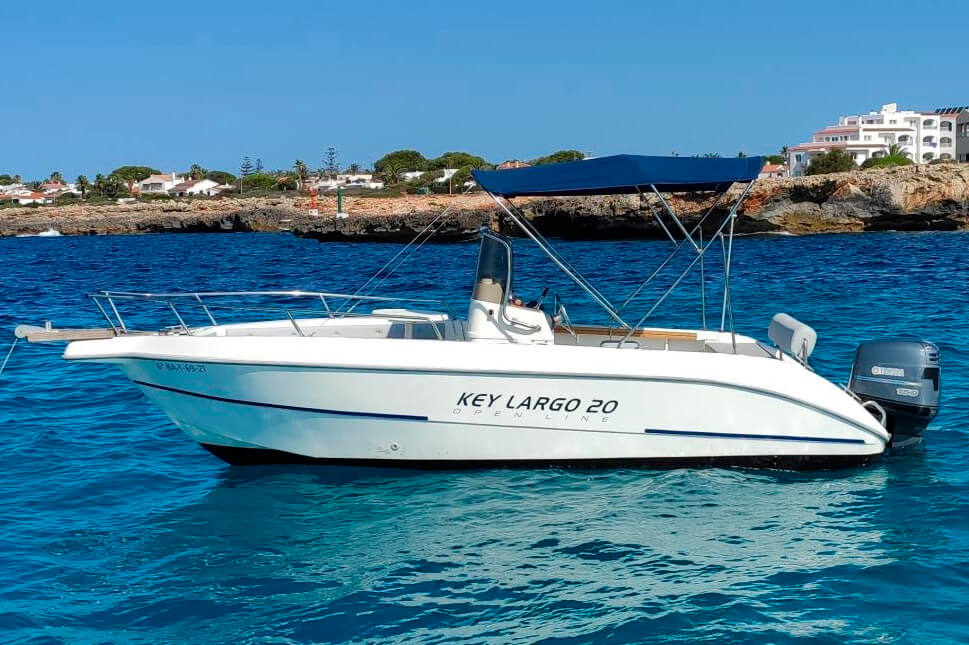038. Sessa Key Largo 20 Motor Boat 1 1-sessa-key-largo-20-motor-boat-rental-menorca