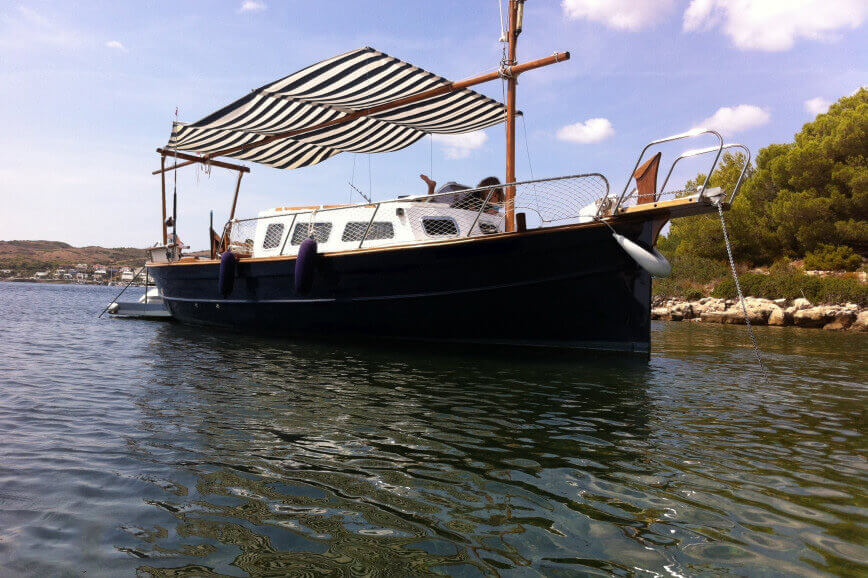02-Spring-2022-boat-excursions-Menorca