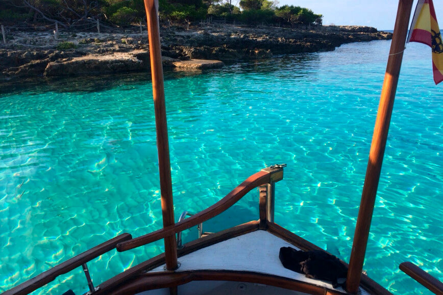 12-excursion-bateau-minorque-llaut-capeador-36-ciutadella