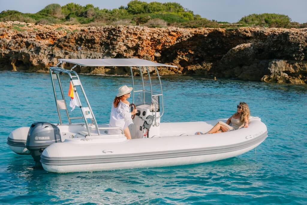 01-rib-colzani-ricambi-motor-boat-rental-menorca